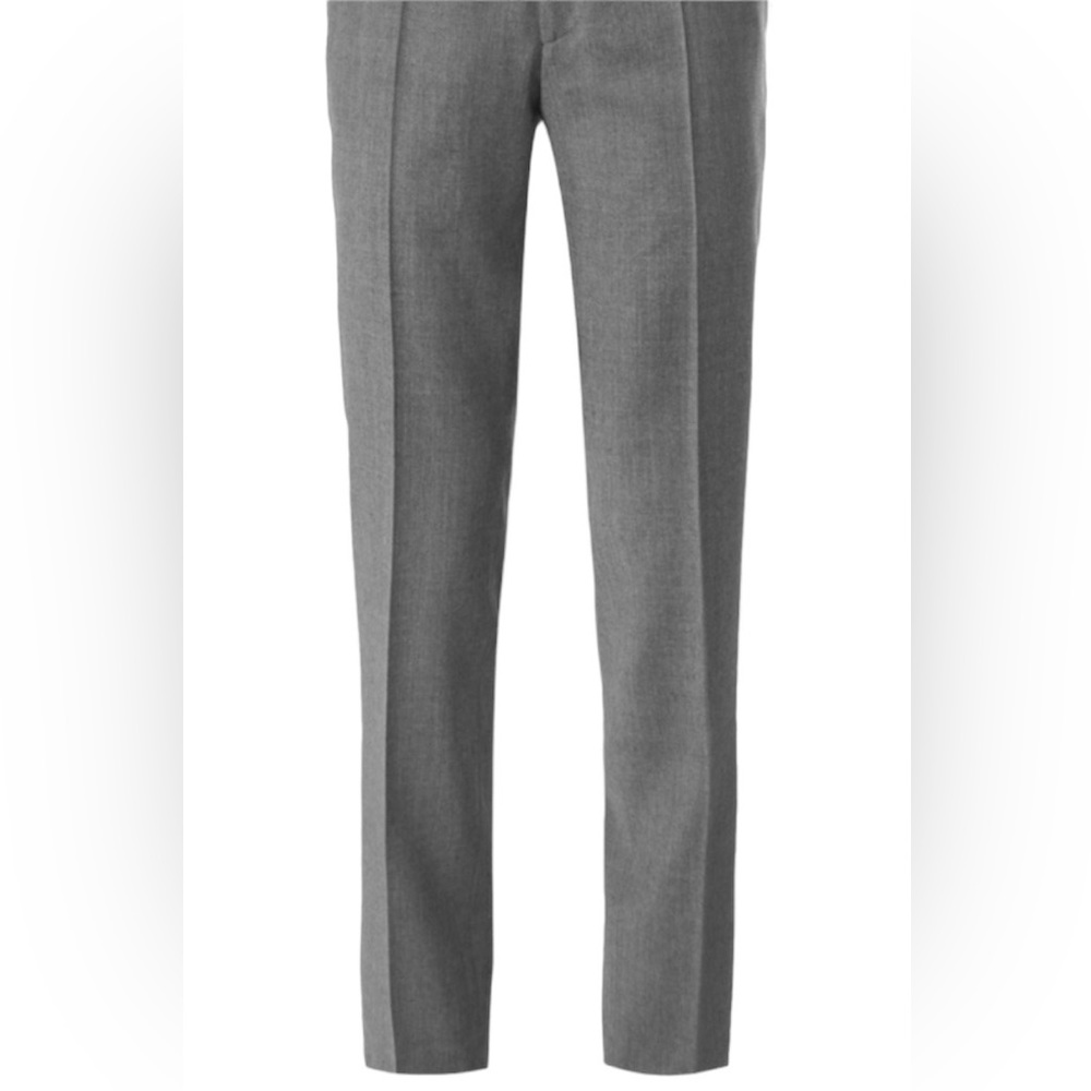 NWT Brax feel good women grey pants. Zipper pockets size 40